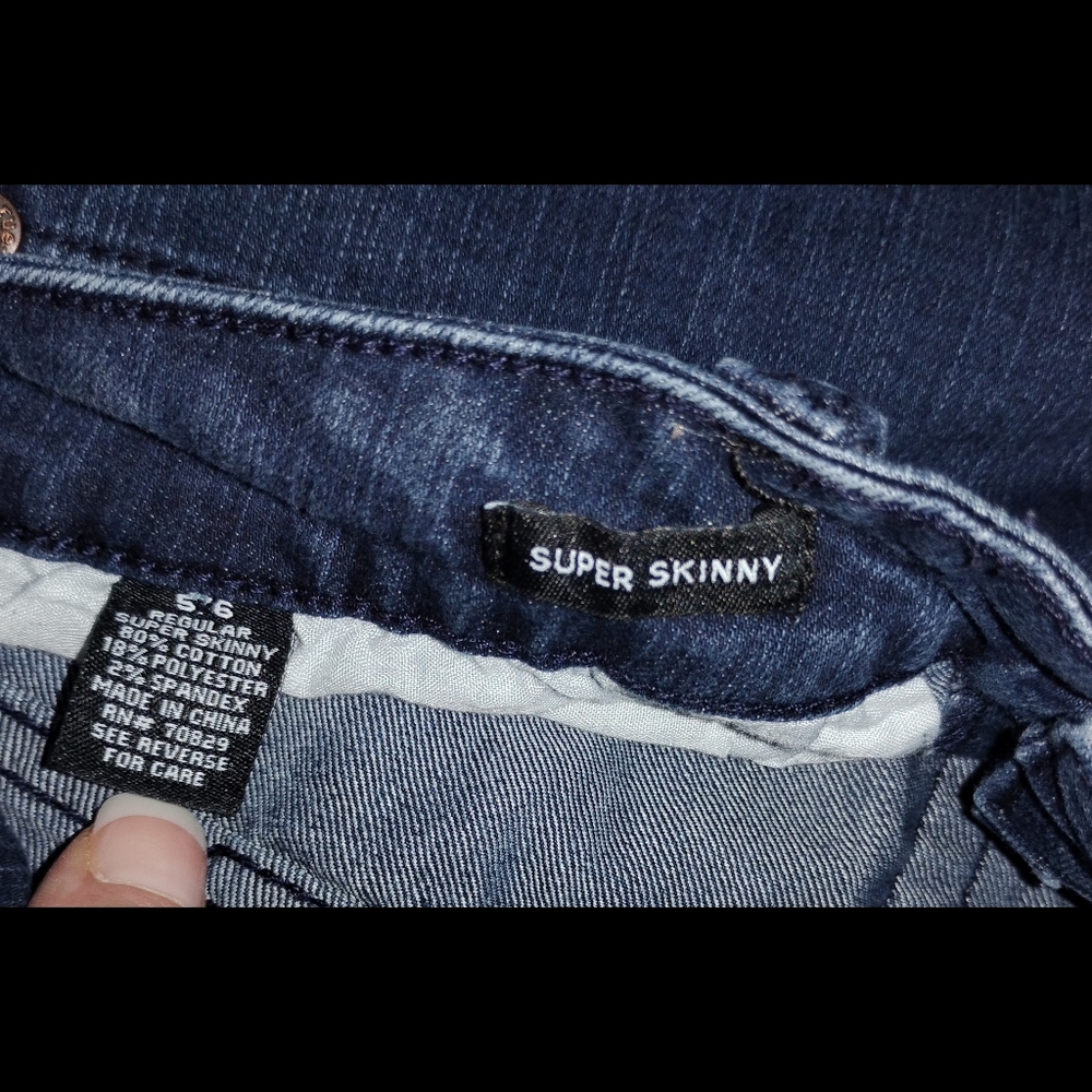 Rue21 Super Skinny Jeans - Picture 2 of 3